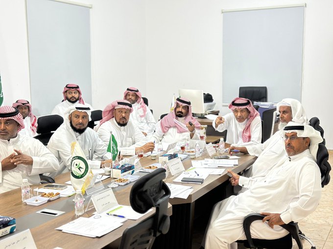 اجتماع أبريل 2025م وتم مناقشة المواضيع المدرجة في جدول الأعمال.