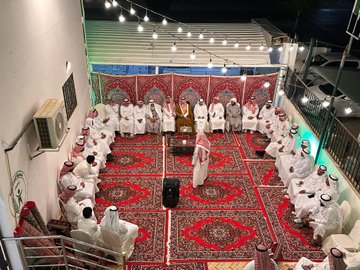 اجتماع رئيس مركز ذهبان بالأهالي بمقر جمعية البر بذهبان الخيرية عقب لقاء اجتماع الجمعية العمومية لجمعية البر الخيرية بذهبان