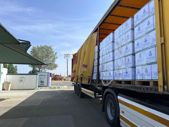 بدعم كريم من مؤسسة الغويري الخيرية.. الجمعية الخيرية بذهبان تستقبل 200 سلة غذائية لدعم الأسر المستفيدة